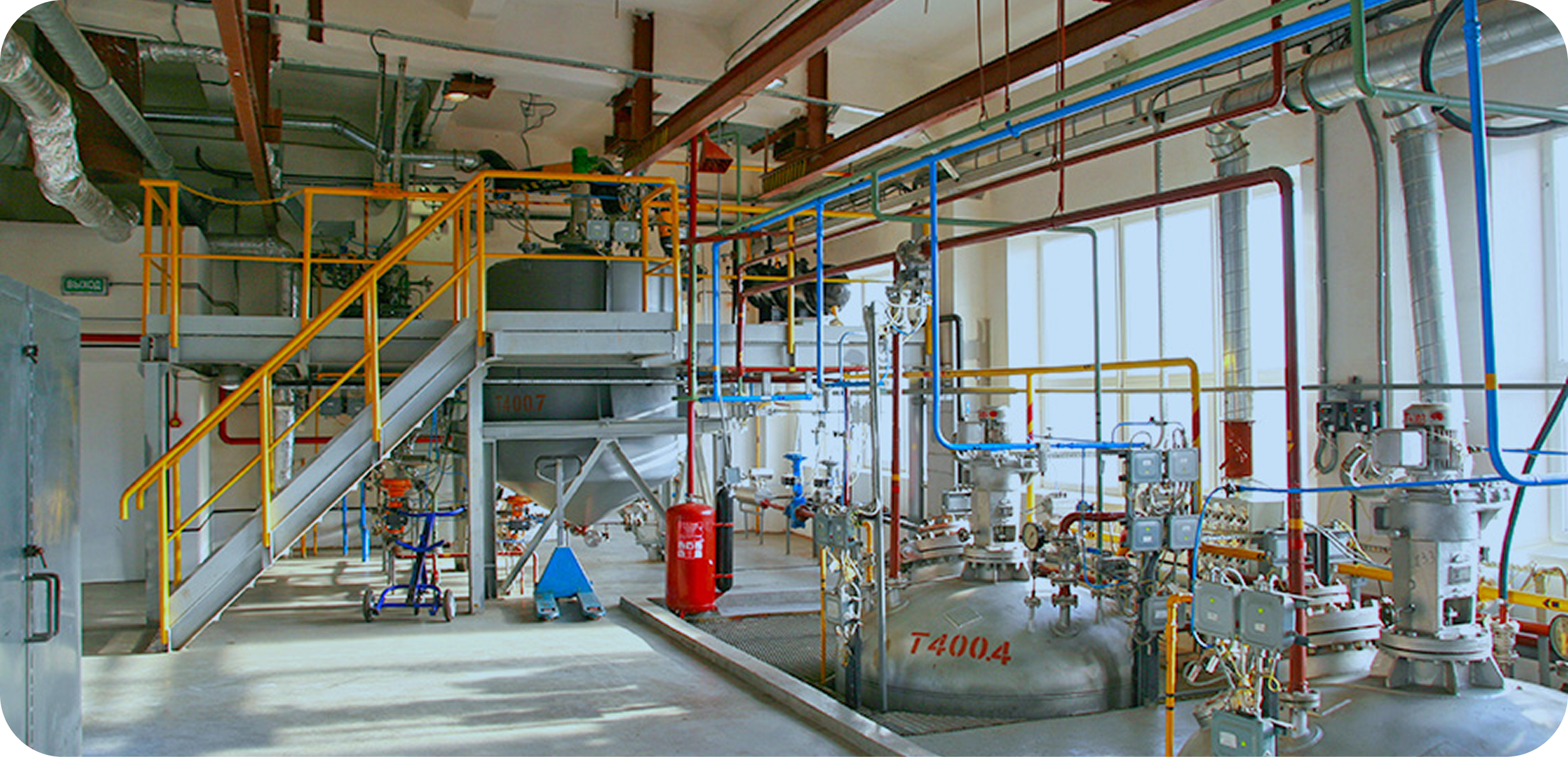 Производство Akrilan